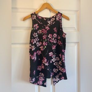 Express split back tank size extra small